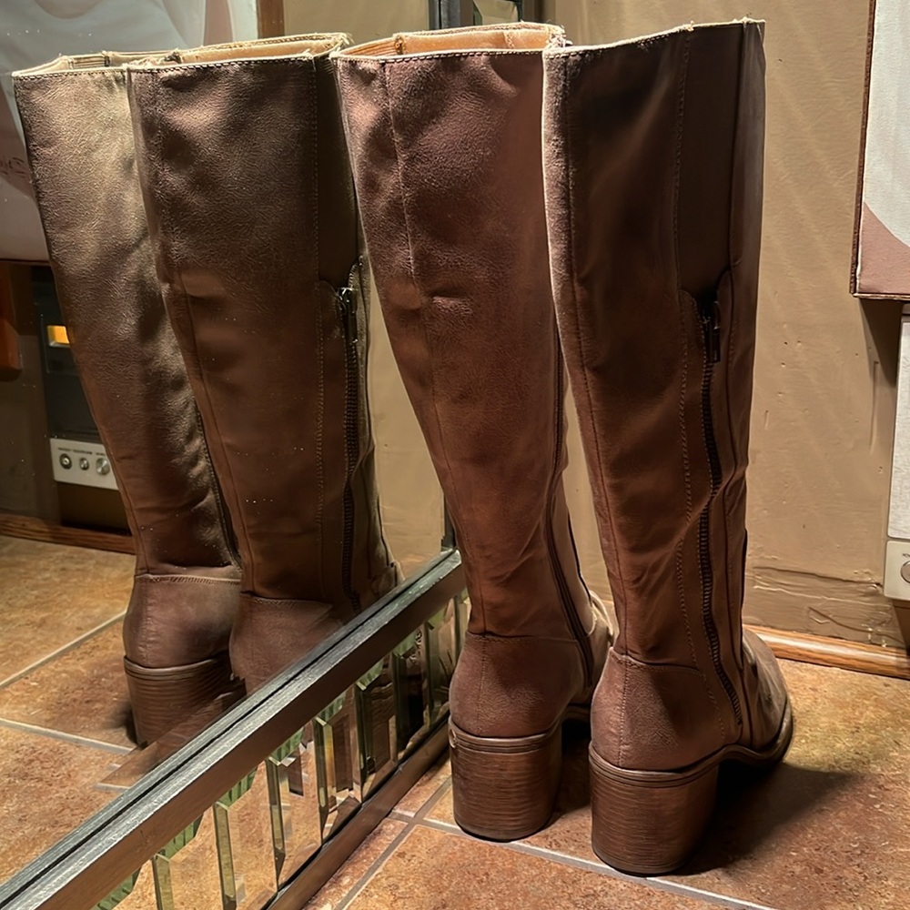 Bare Traps Dallia Tan Boots - Picture 5 of 8